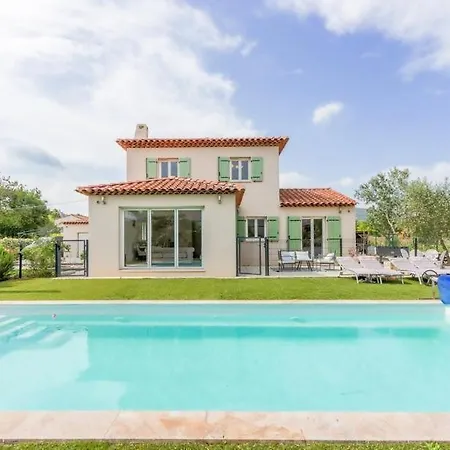 Luxury 5 Bedroom In St Tropez Villa Grimaud
