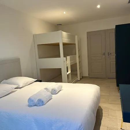 Luxury 5 Bedroom In St Tropez *